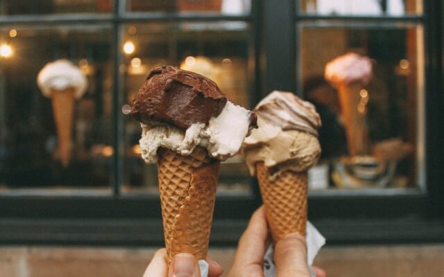 Eis, Schanigarten, kaltes Bier: Wie man sich in Salzburg richtig abkühlt